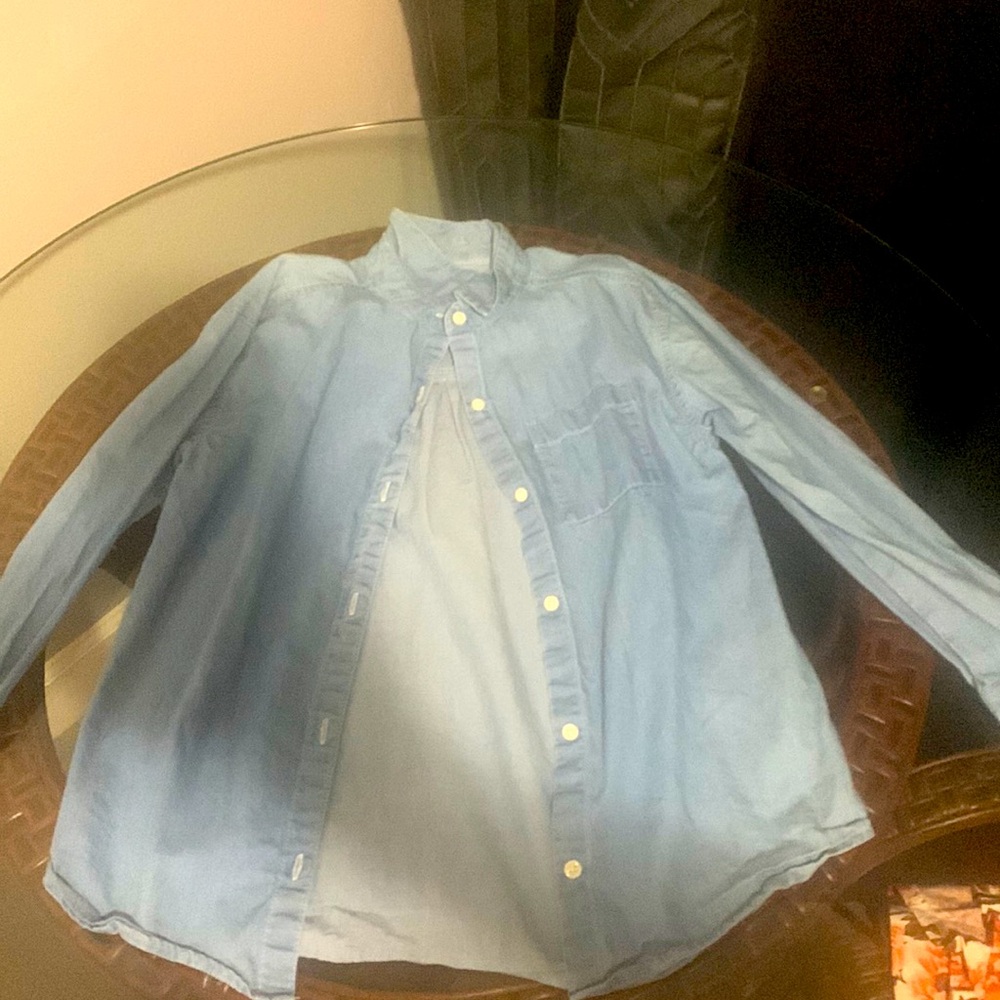 Medium Old Navy jeans long sleeve button up size 8 medium